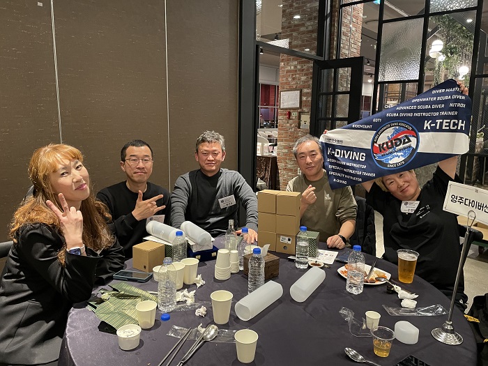 bb13a761474c8724cab2e2742667db6a_1765525228_3307.jpg bb13a761474c8724cab2e2742667db6a_1765525228_3307.jpg